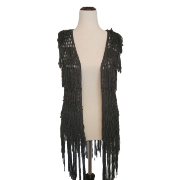 Umgee Jackets & Blazers - Umgee Fringe Crochet Vest Small